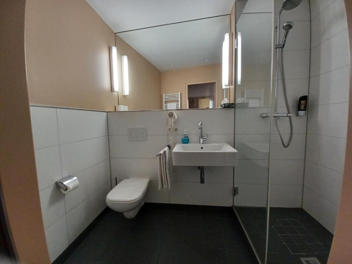 Hotel Europa Бон Екстериор снимка