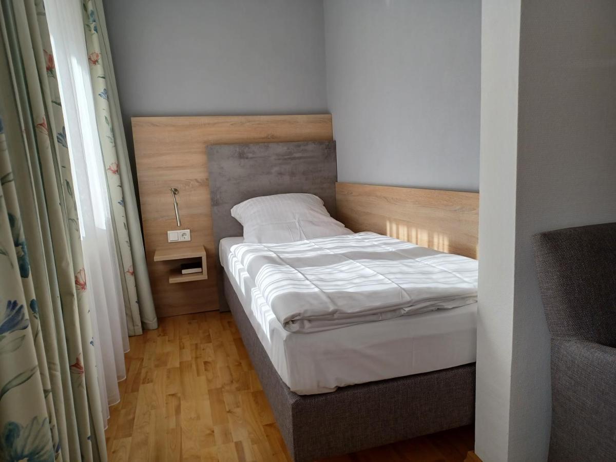 Hotel Europa Бон Екстериор снимка
